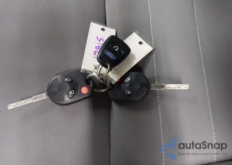 2016 Ford Escape Se z USA, uszkodzony, nr VIN 1FMCU9GX0GUA21650